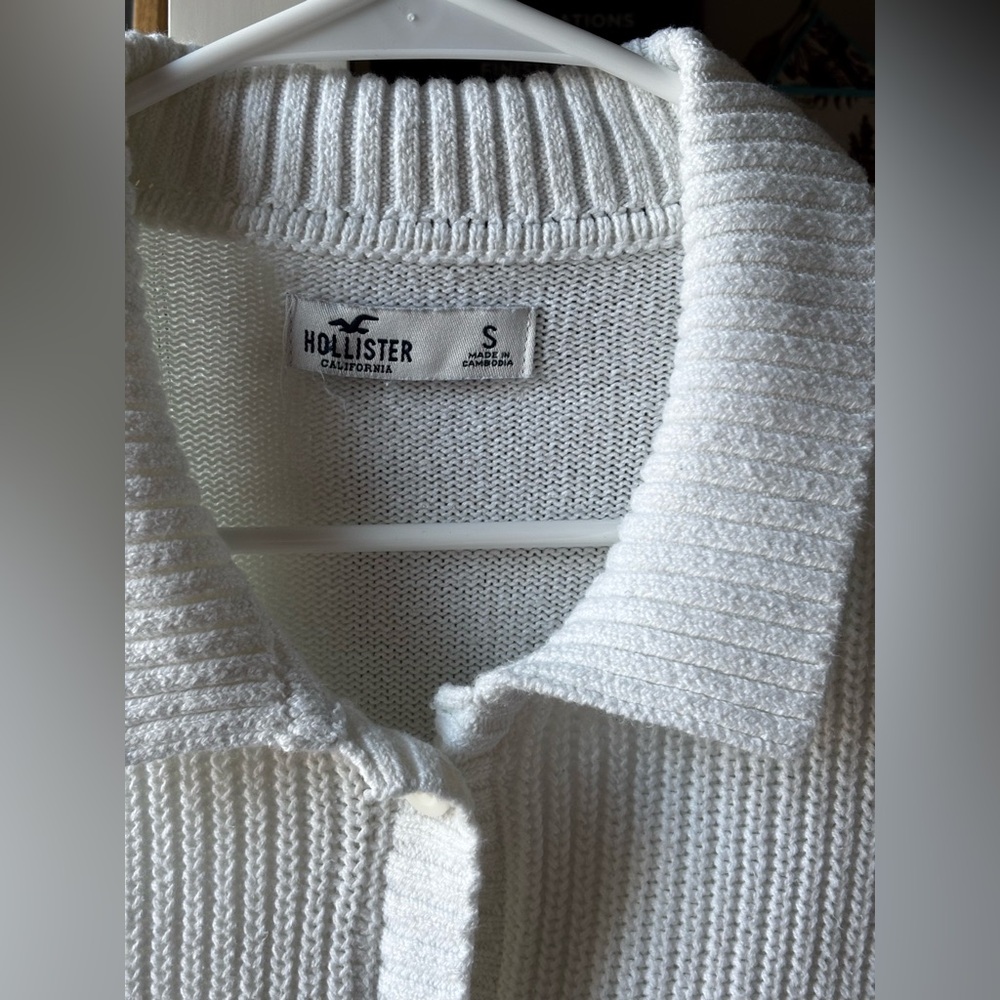 Hollister cotton cream collared button down knit cardigan - Picture 3 of 6